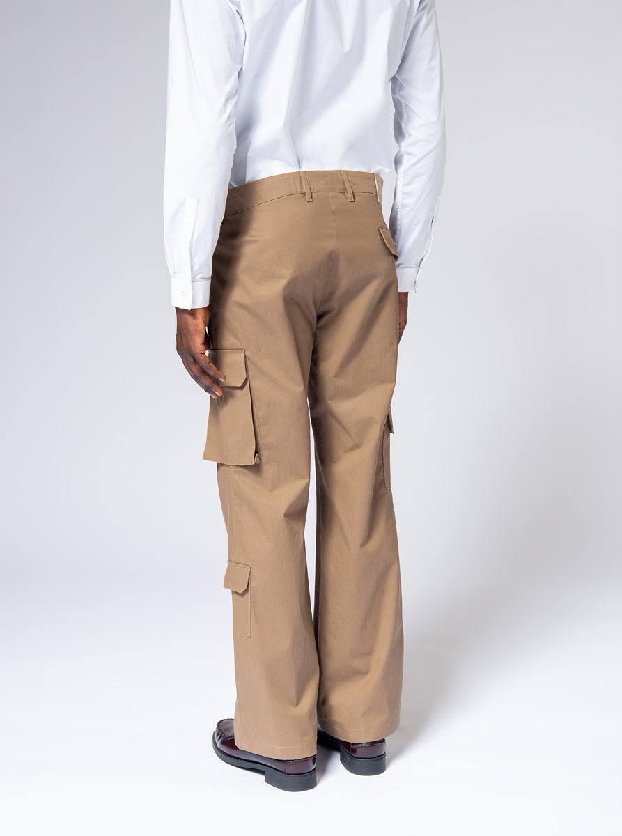 camel cargo pants in pure cotton waterproof with three pockets