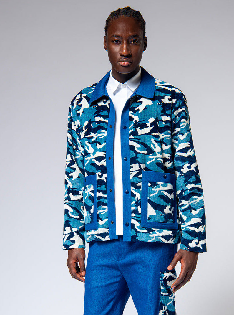 overshirt in camouflage printed cotton velvet cord with jeans details