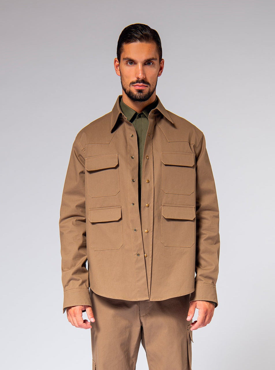 overshirt in cotton beige waterproof gabardine